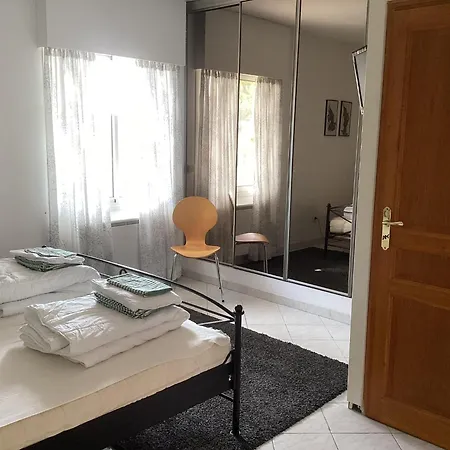 Charming With Private Pool Prades-sur-Vernazobre