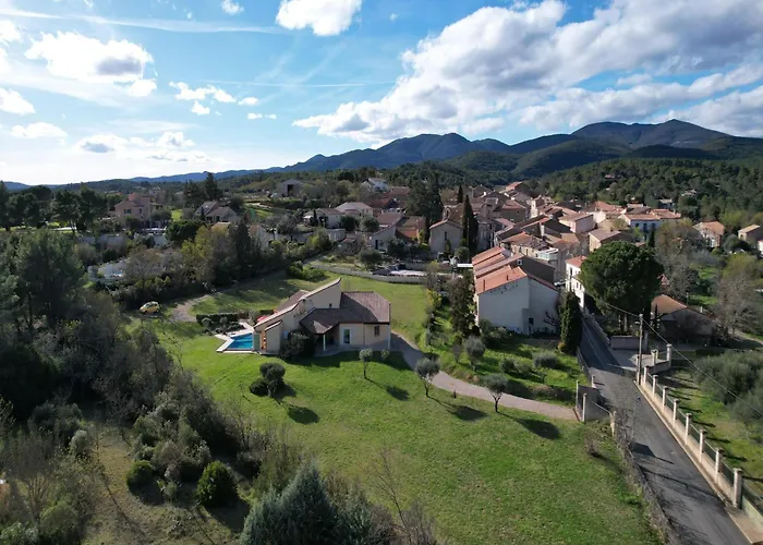Vakantiehuis In France With Private Pool & Garden *