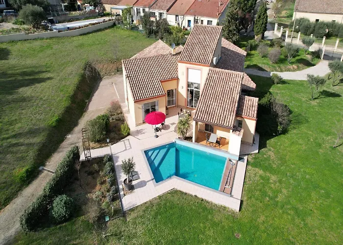 In France With Private Pool & Garden *